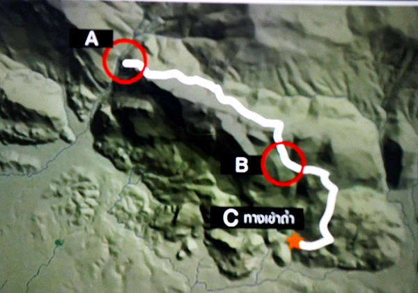 ทีมฟุตบอล หมู่ป่า 13 คน ติดอยู่ในถ้ำหลวง จ.เชียงราย